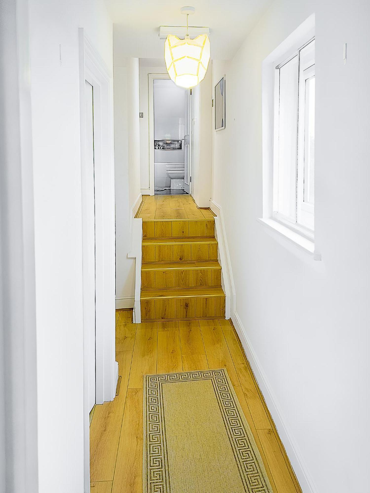 Charming London Home, Opp Arnos Grove Underground Station, Parking New Southgate Exterior foto
